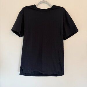 🖤 BYLT Premium Basics LUX Performance T-Shirt 🖤